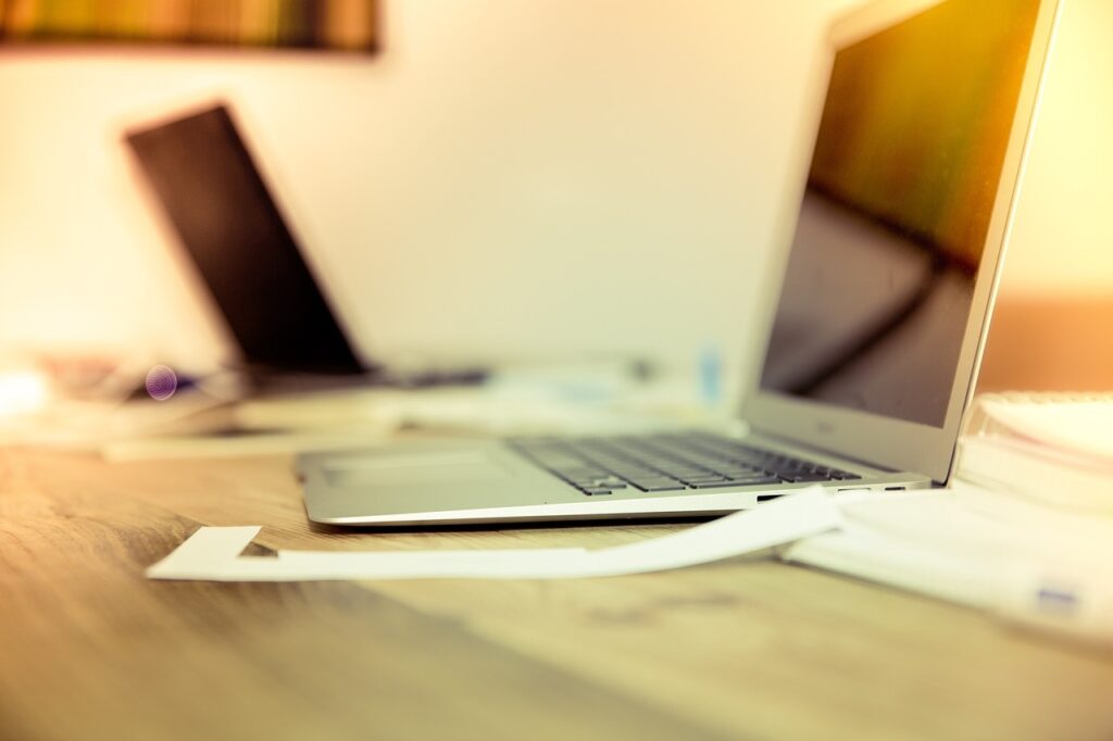 http://pixabay.com/photos/home-office-office-web-desktop-595476/
